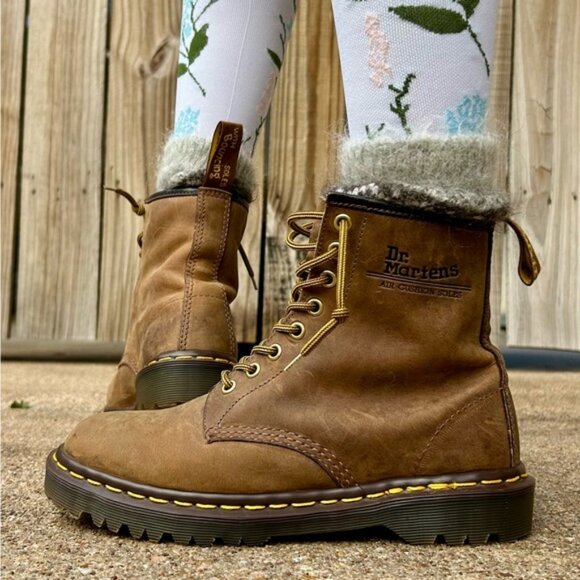 Dr Martens 1460 Boots 8 Eye Brown - Picture 2 of 6